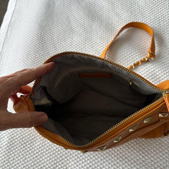 Steve Madden Mustard Colour - Please read Description - Picture 7 of 10